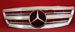 Решетка радиатора Mercedes W220.
Для моделей: W220, S.
Год выпуска: 2002-2005.
Материал: ABS-пластик.
Цвет: хром.
Оригинальная эмблема-звезда (арт. А638 888 00 86) в комплекте